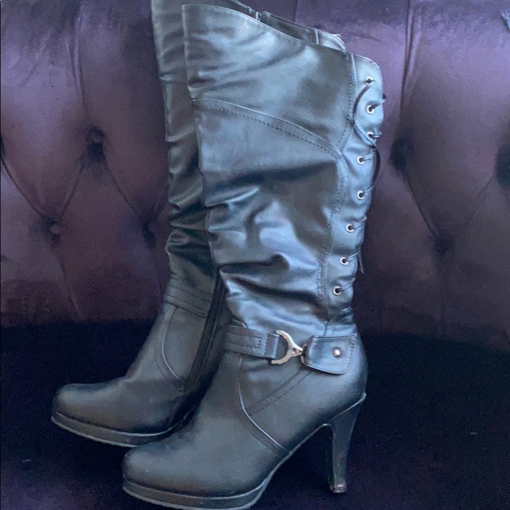 Black Calf High boots.